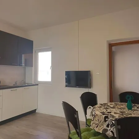 Lara - Island House Apartamento