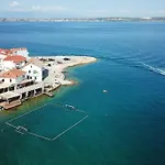 Lara - Island House Apartamento