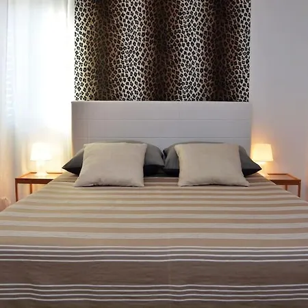 Lara - Island House *