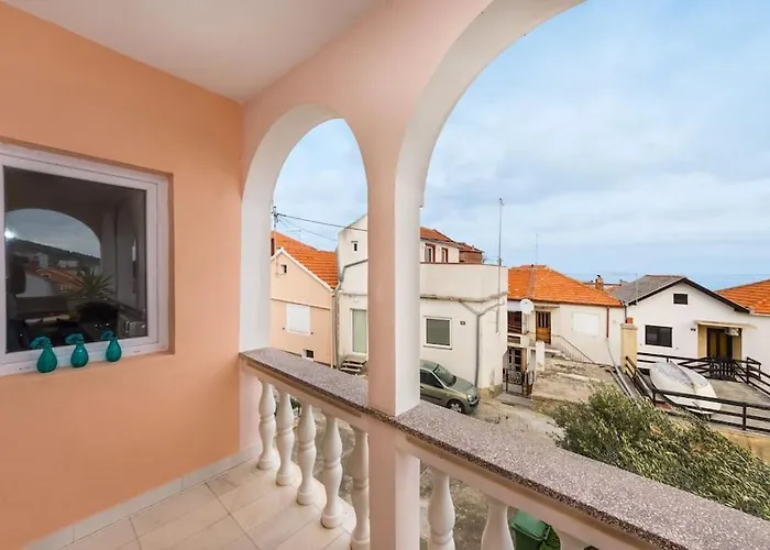 Apartman Lara - Island House Kali