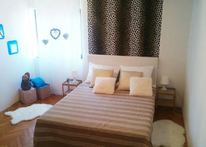 Apartman Lara - Island House Kali