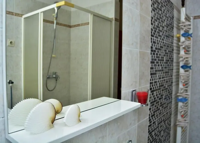 Lara - Island House *