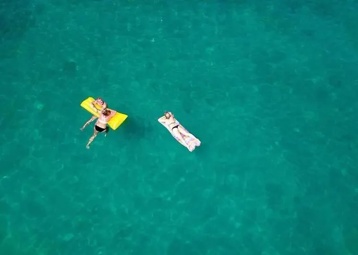 Lara - Island House Apartman