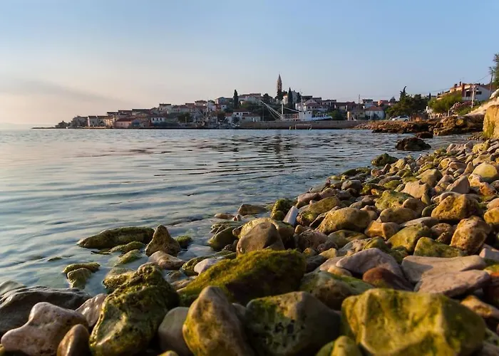 Lara - Island House * Kali