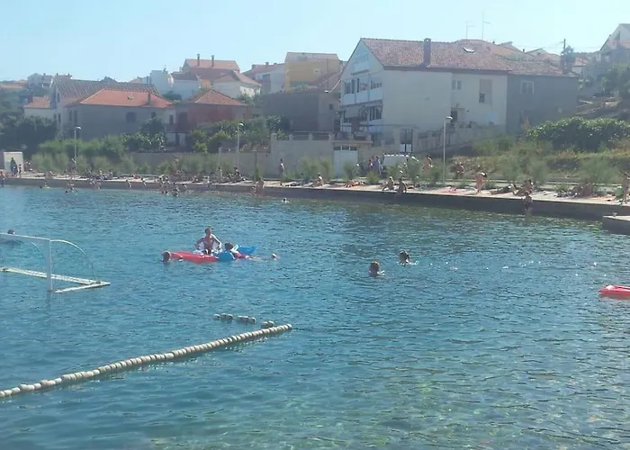 Lara - Island House Apartman Kali